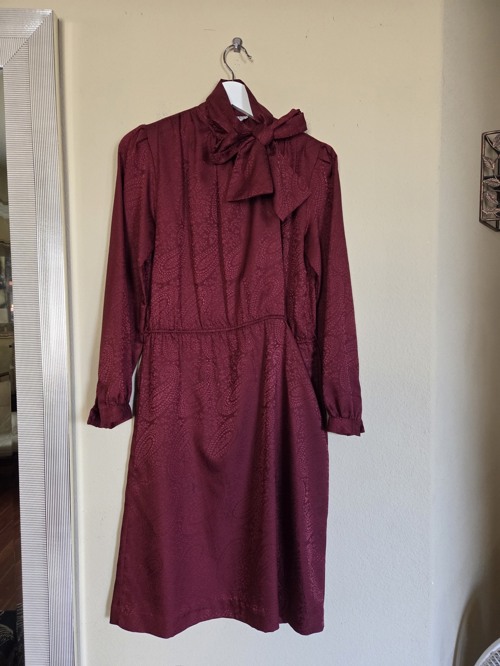 Vintage Elegant Burgundy Women's Dress
